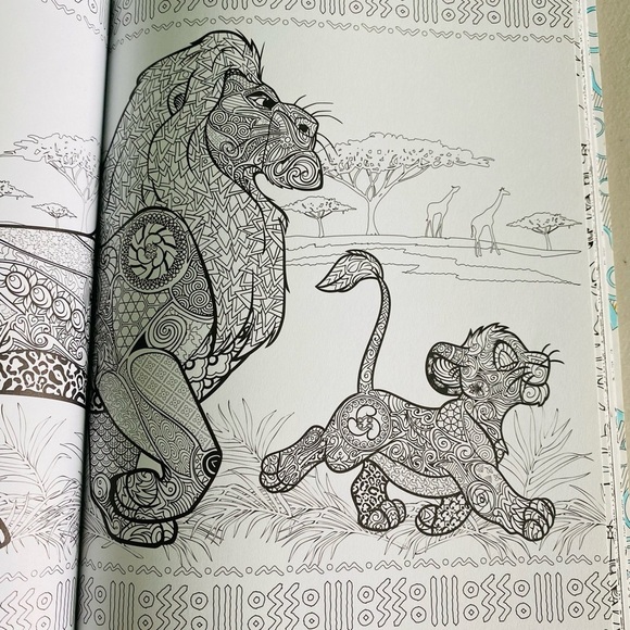 Disney Art of Coloring Animals Coloring Book Hard cover Coloring Book - Picture 7 of 12